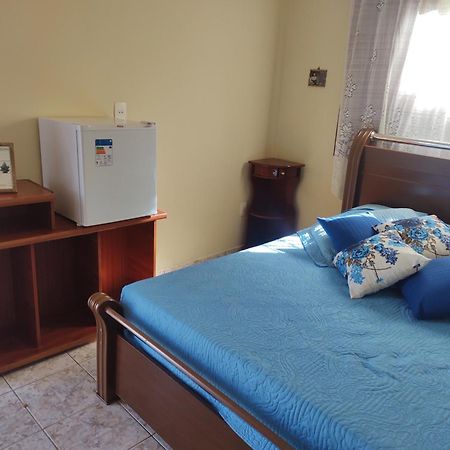 Quarto Confortavel Com Garagem أولامبرا المظهر الخارجي الصورة